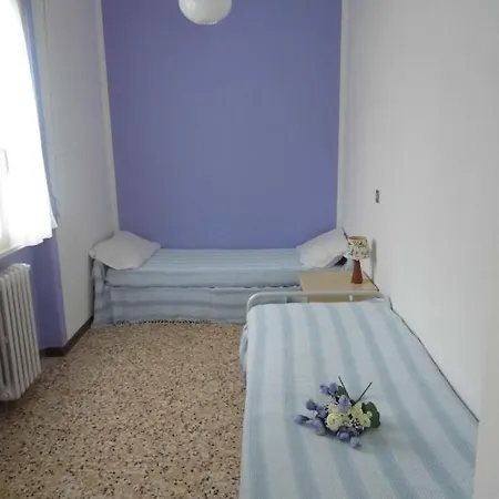 Elvezia Hotel 2*