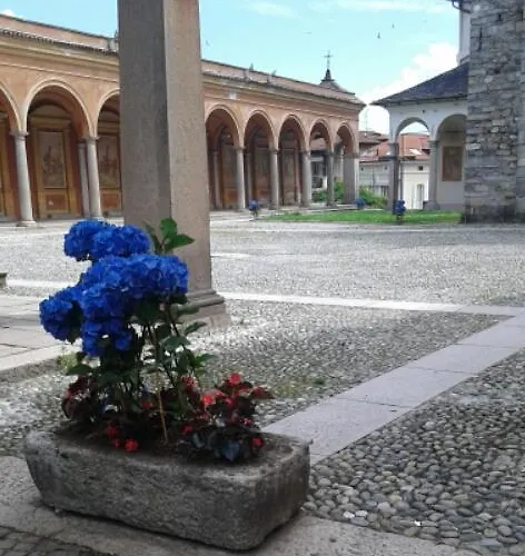 Elvezia Lake Maggiore
